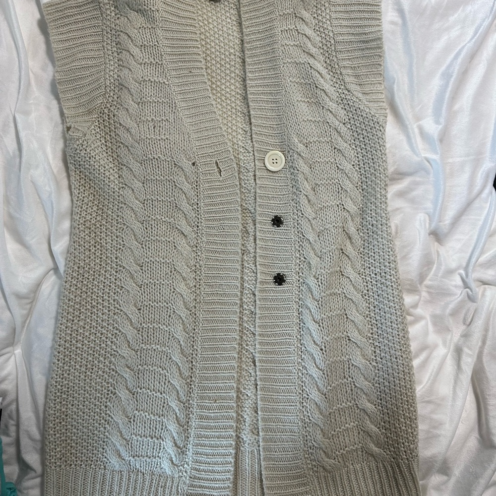 Elegant Cream Cable Knit Cardigan Vest